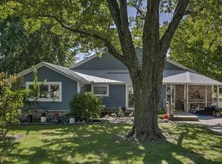 9003 E State Route Yy, Peculiar, MO 64078