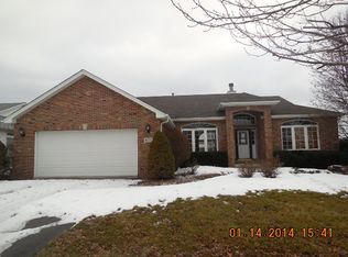 16517 Lakeside Dr, Lockport, IL 60441
