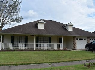 2208 Cypress Point Dr, La Place, LA 70068