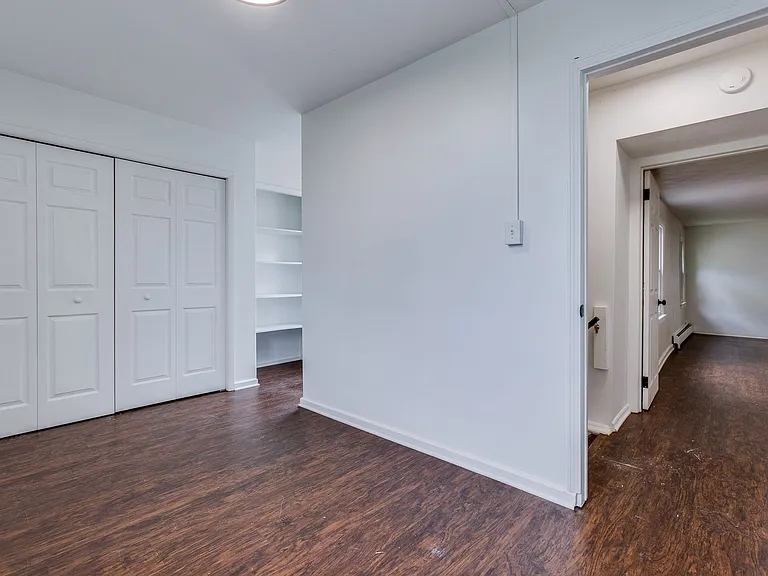 978 Manton Way — Photo 22