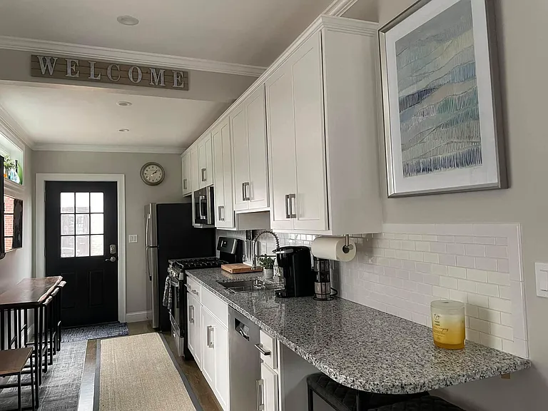14 Chilton St #2F — Photo 16