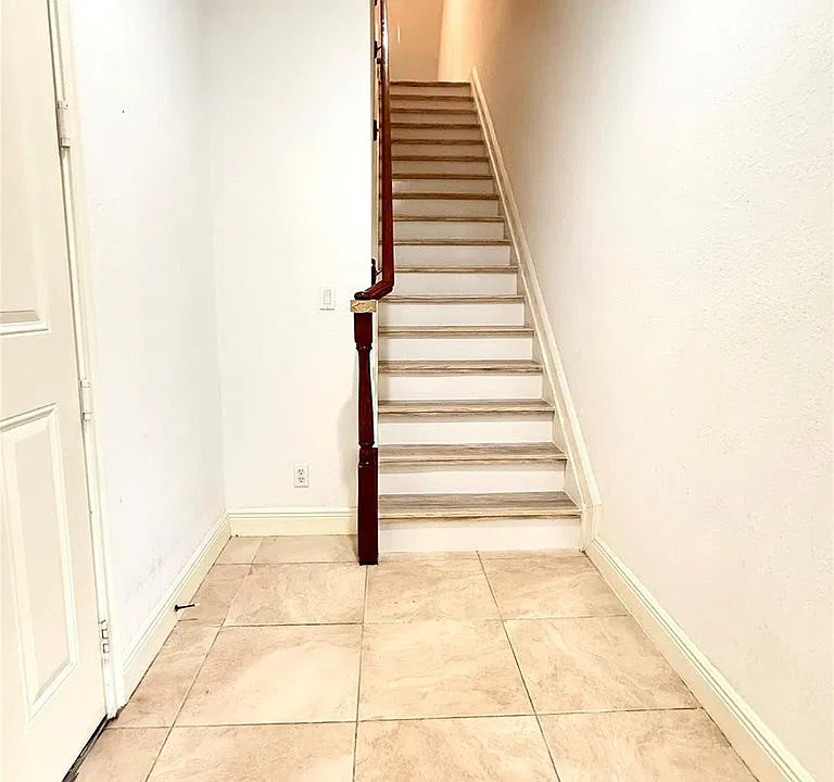 4804 Sawgrass Breeze Dr