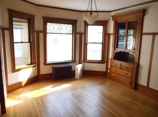 10 Playstead Rd #2, Newton, MA 02458