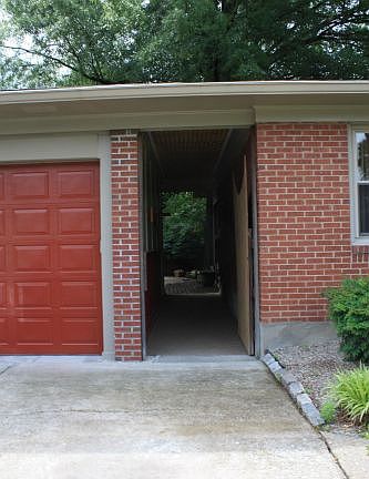 2nd image of 4106 Blossomwood Dr