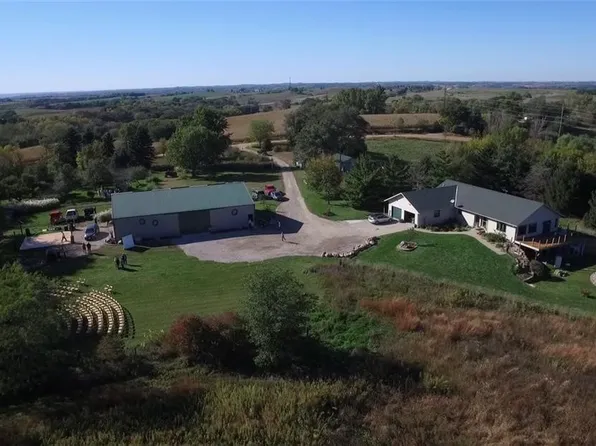 1488 140th St, Sioux City, IA 51106