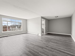 212 Laurel St #3C, Hartford, CT 06105