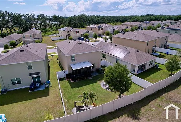 11013 Leland Groves Dr — Photo 3