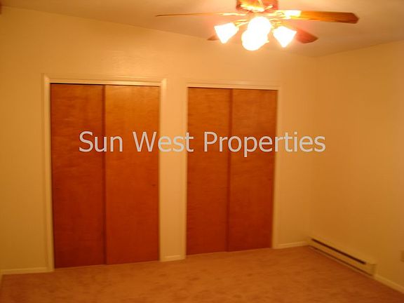 5th image of 2408 Sunset Ave