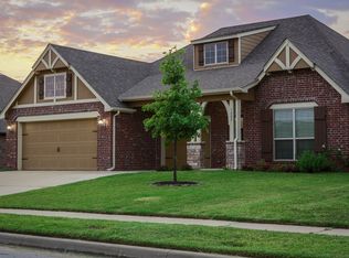 1809 E 136th St, Glenpool, OK 74033