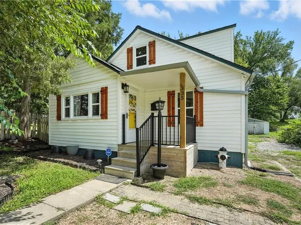 335 N Neconi Ave, Bonner Springs, KS 66012