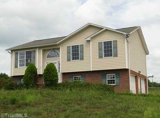 129 Lynne Ave, King, NC 27021