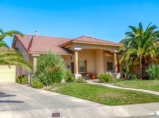 2834 S Cantamar Ct, Visalia, CA 93292