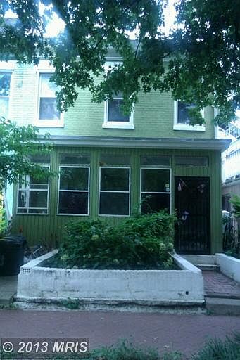 2nd image of 1003 P St NW
