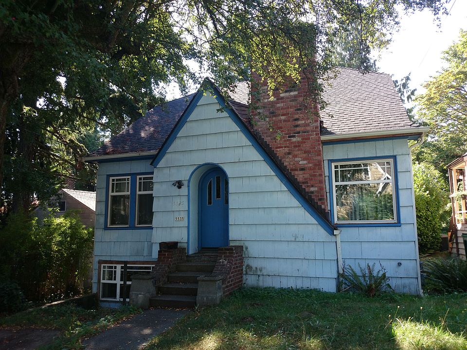 2nd image of 5535 25th Ave NE