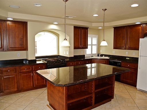 5th image of 6752 Bravura Ct
