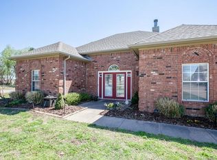 21690 E 102nd St S, Broken Arrow, OK 74014