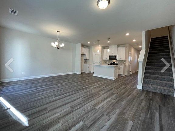 5th image of 1538 Olympic Ln
