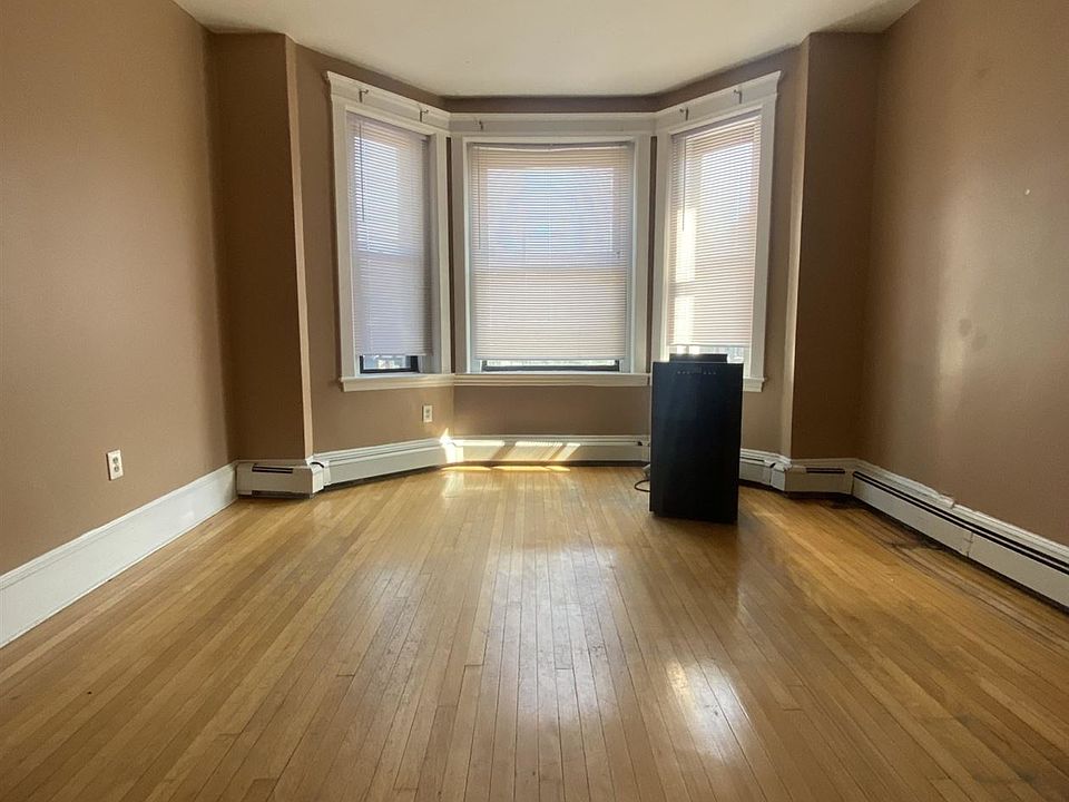 183 Harvard Ave. #3 Boston (Allston) Unit Photo 9