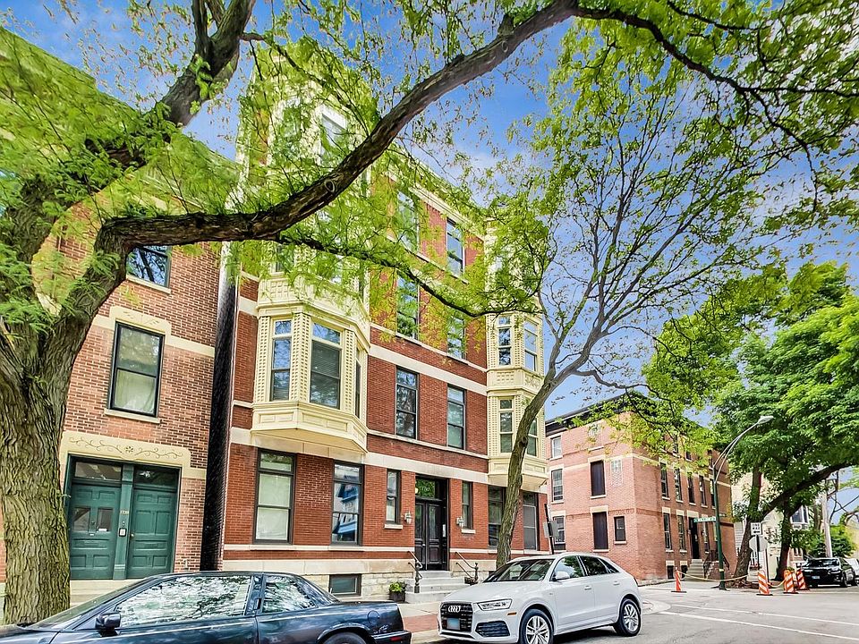 1st image of 1742 N North Park Ave APT 1S