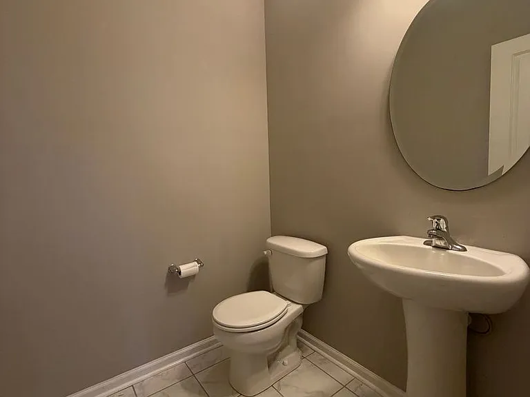 6079 Shamrock Green Dr — Photo 21