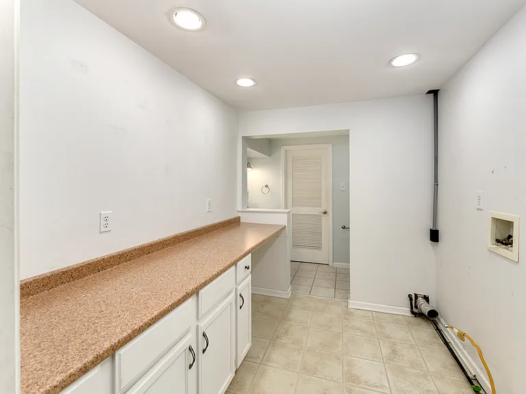 6000 N Lenox Ave — Photo 35