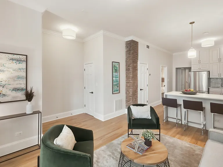 3053 N Seminary Ave #2 — Photo 7