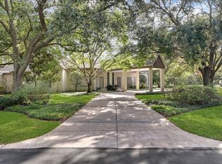 17 Stillforest St, Houston, TX 77024