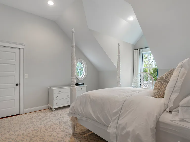 5 Anthony Ln — Photo 23