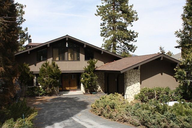2nd image of 41346 Condor Dr