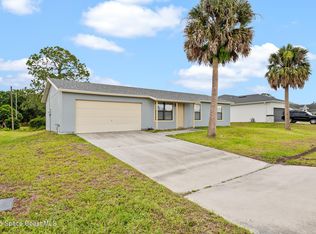 131 Carmelite Ave NW, Palm Bay, FL 32907