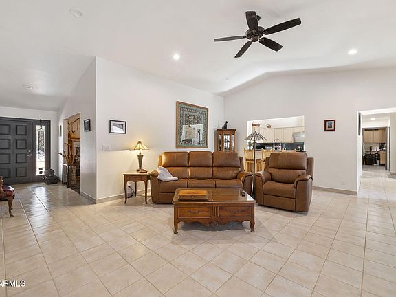 4th image of 7050 VISTA DE ORO --
