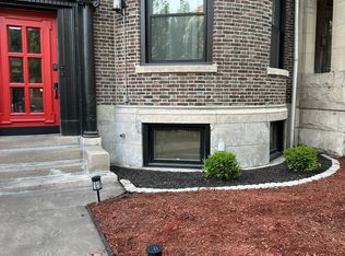 4932 S Vincennes Ave #1, Chicago, IL 60615