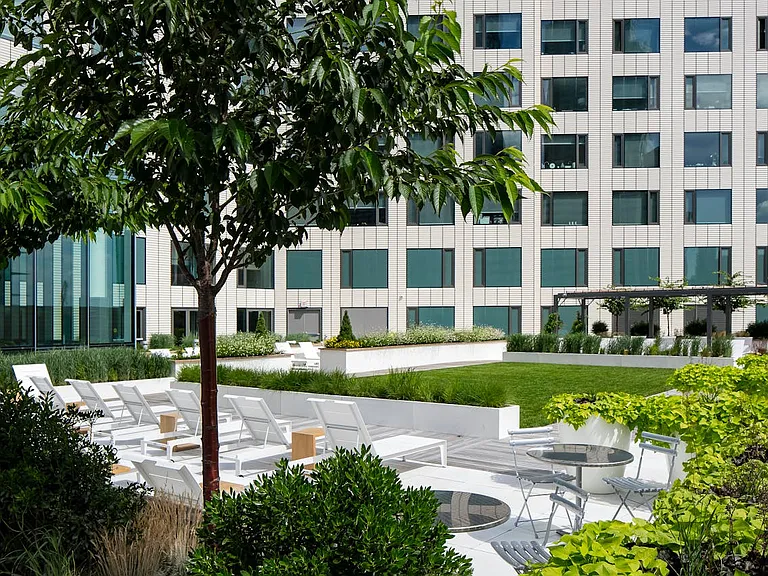 10 City Point #24D — Photo 16