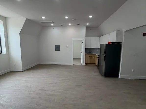 53 Lincoln Park, Newark, NJ