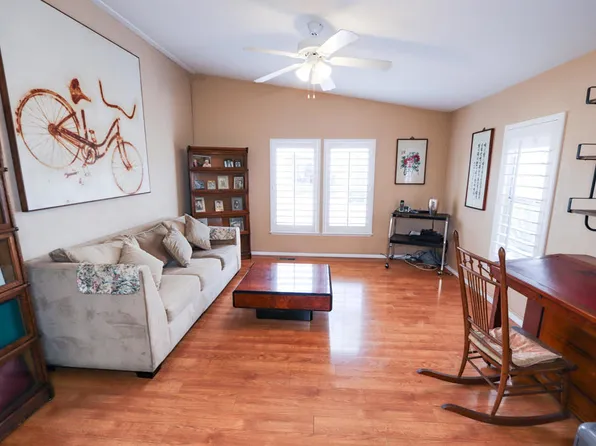 14777 Palm Dr Spc 83, Desert Hot Springs, CA 92240