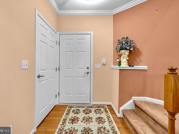 5th image of 259 Beckenham Cir Unit 404