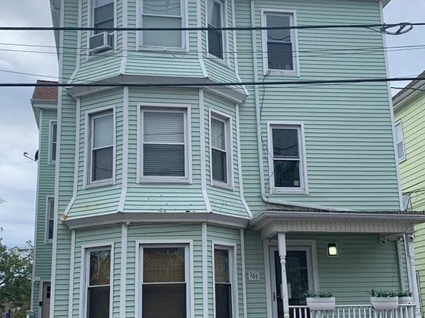 161 Crapo St, New Bedford, MA 02744