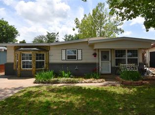 2627 Kansas Ave, Woodward, OK 73801