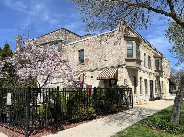 314 West Vine STREET #1, Milwaukee, WI 53212