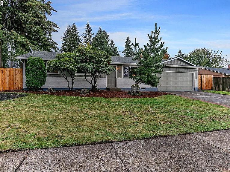 1st image of 7911 NE 139th Ave