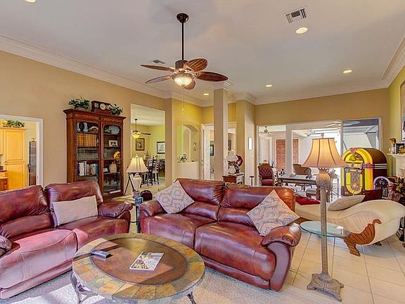 4th image of 6194 Misty Oaks Dr