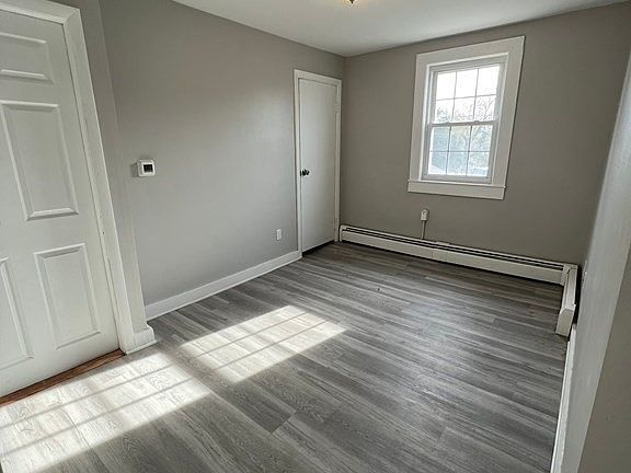4th image of 5 Seven Kensington Ave
