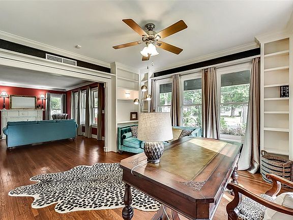 5th image of 1528 Elmwood Ave