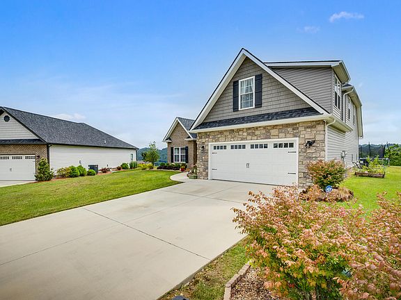 3rd image of 3325 Murrayfield Way