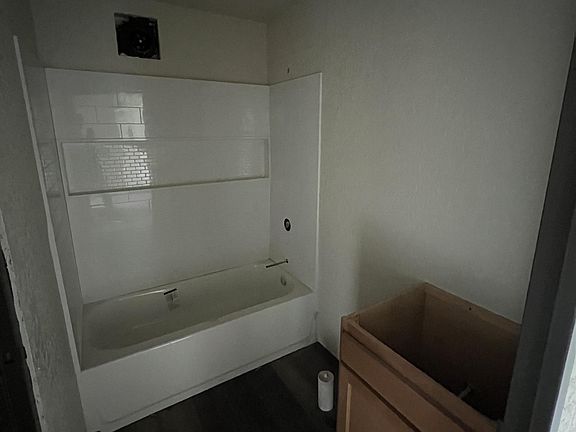 5th image of 1006 N 2nd St #3