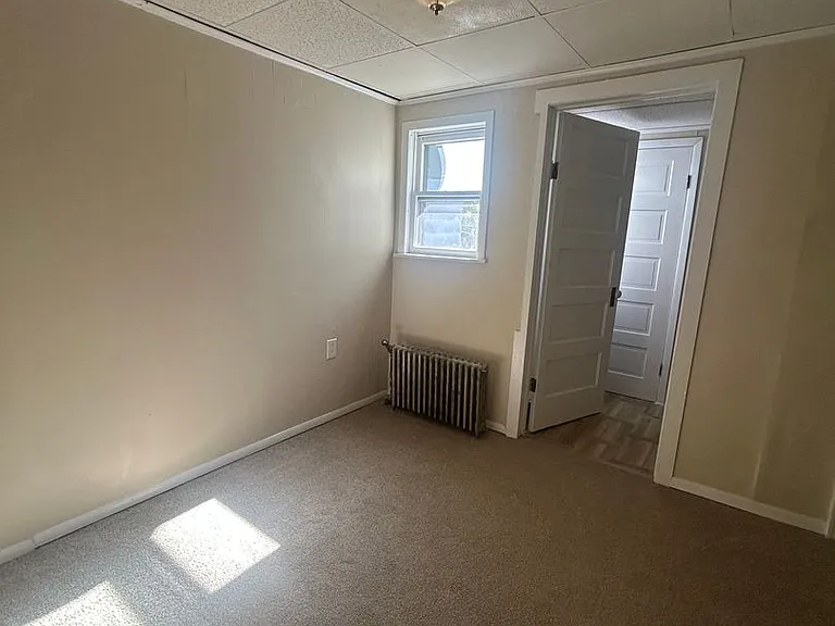 2371 Canby St — Photo 9
