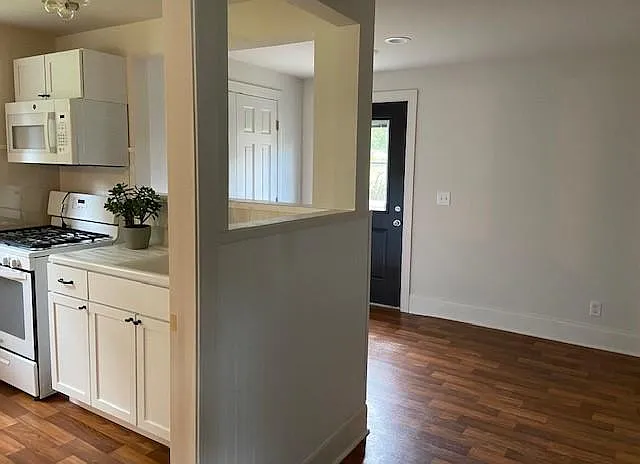 11748 Big Tree Rd — Photo 1