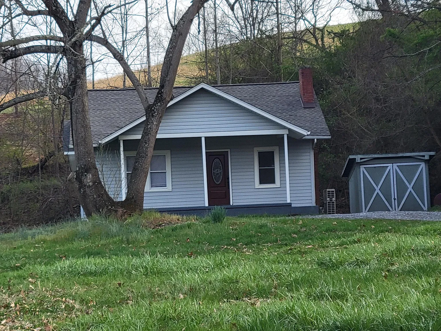 2 bed, 1100 sqft, $1,700 — Photo 1