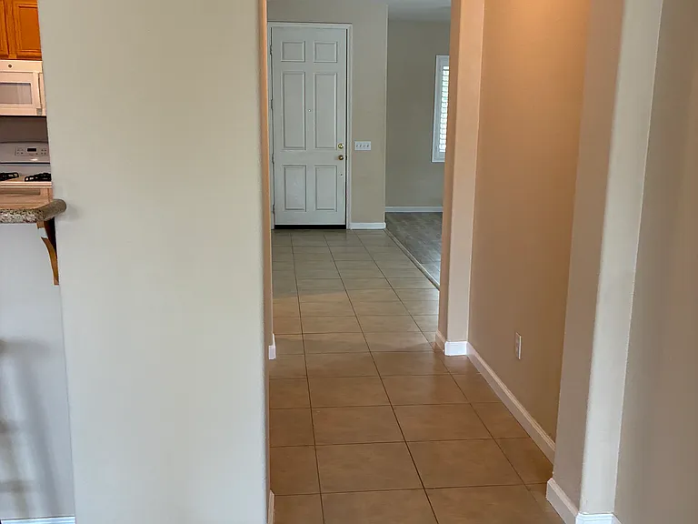 32831 Aden Cir — Photo 7