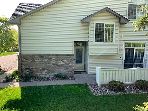 3rd image of 2587 Mallard Dr